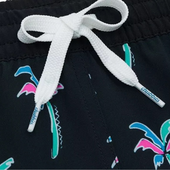 Men’s Chubbies The Havana Nights 5.5” Classic Swim Trunk Size 3XL - Picture 2 of 12